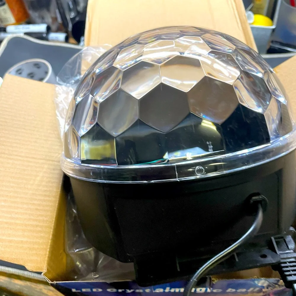 Party light L E D ball new with remote control
